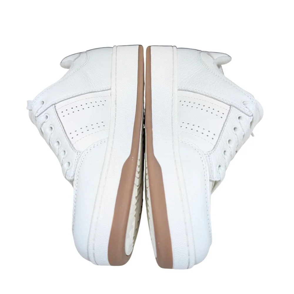 Marc Fisher Flynn Ivory Pebbled Leather Lace Up Sneakers 7M Minimalist NIB